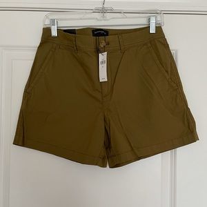 🏷 NWT BRFS // Shorts